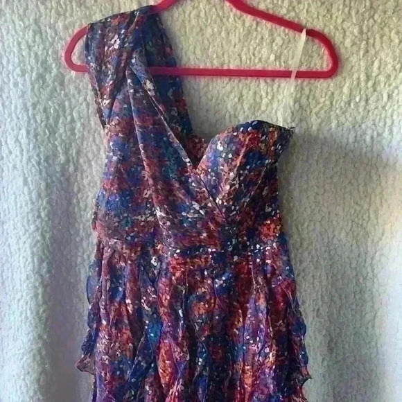 French Connection | Sweetheart strapless OR one shoulder dress with size 6 - Picture 2 of 4